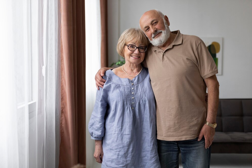 medium-shot-couple-posing-together_23-2148985307